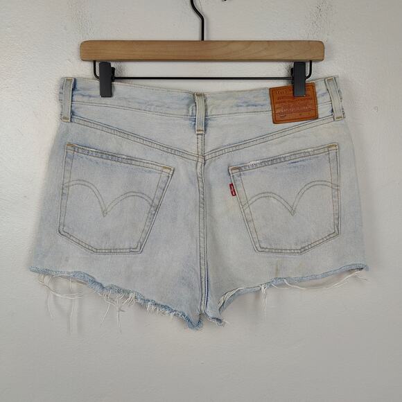 Levi's 501 Shorts Womens 30 Light Bleach Authentic Wash Denim Cut Offs Boho - Picture 5 of 9